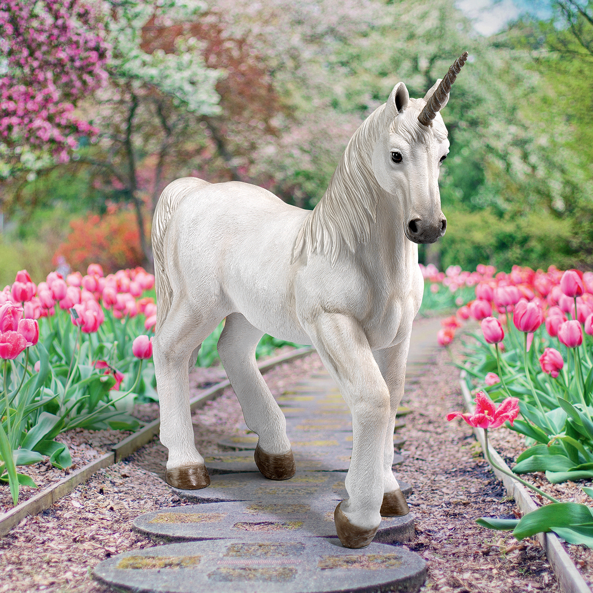 Image Thumbnail for The Re'Em Mystical Unicorn Statue